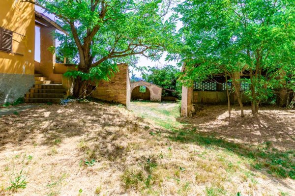 casa indipendente in vendita a Certaldo