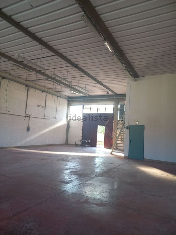 capannone in vendita a Certaldo