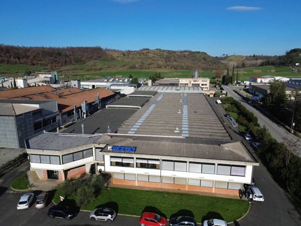 capannone in vendita a Certaldo