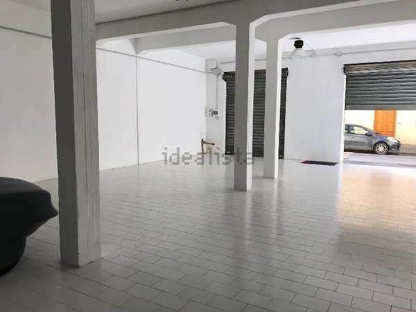 locale di sgombero in vendita a Certaldo