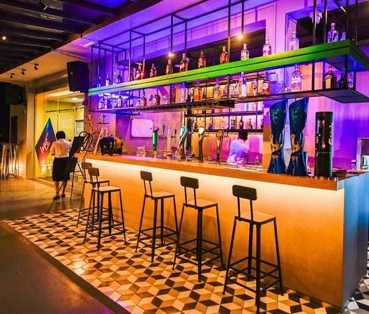 negozio in vendita a Certaldo