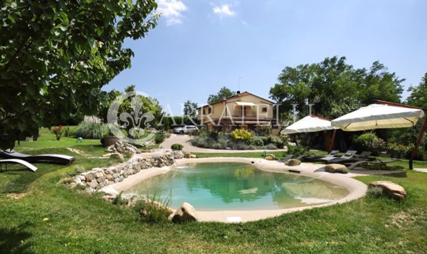 casa indipendente in vendita a Certaldo