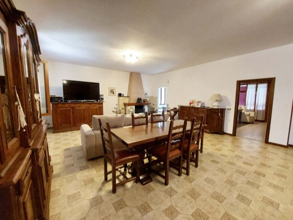 casa indipendente in vendita a Certaldo