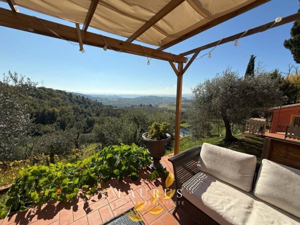 casa indipendente in vendita a Certaldo