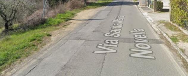 locale commerciale in vendita a Certaldo