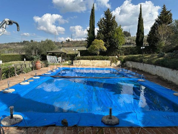 casa indipendente in vendita a Certaldo