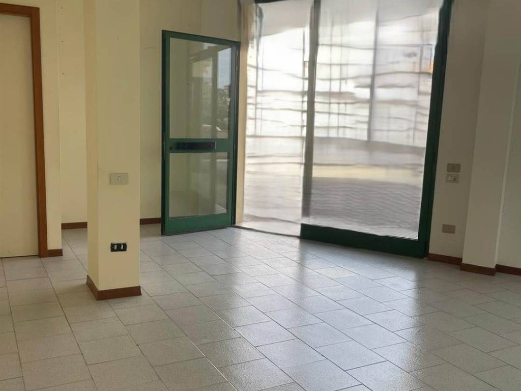 negozio in vendita a Certaldo