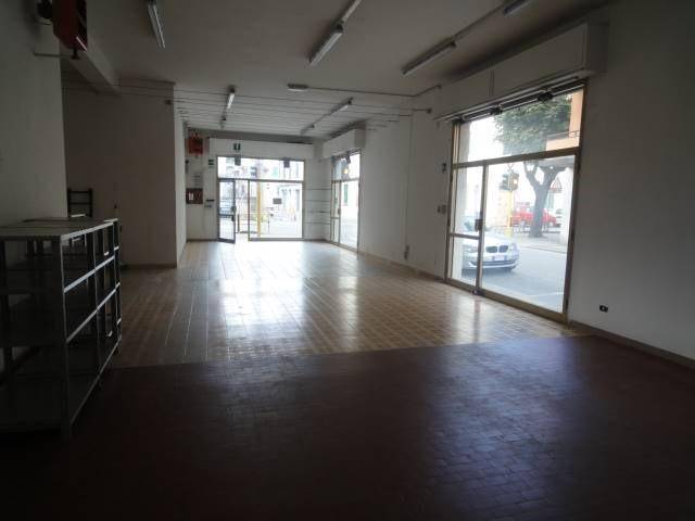 negozio in vendita a Certaldo