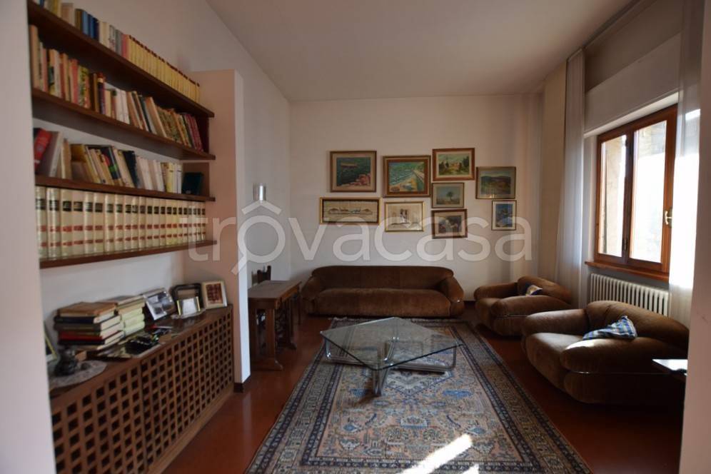 casa indipendente in vendita a Certaldo