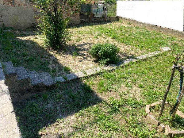 casa indipendente in vendita a Certaldo