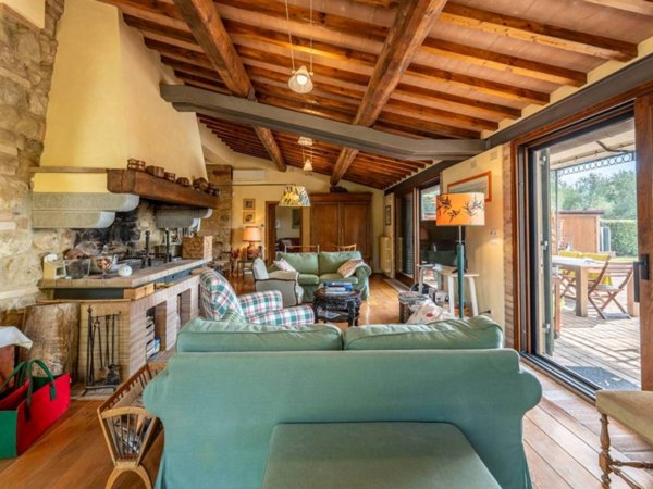 casa indipendente in vendita a Certaldo in zona Sciano