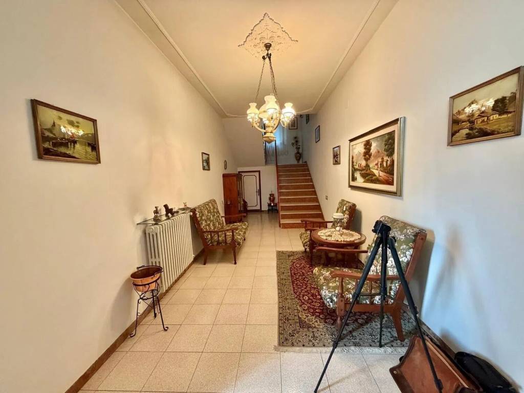 casa indipendente in vendita a Certaldo
