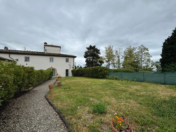quadrivano in vendita a Certaldo in zona Fiano
