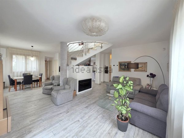 casa indipendente in vendita a Certaldo