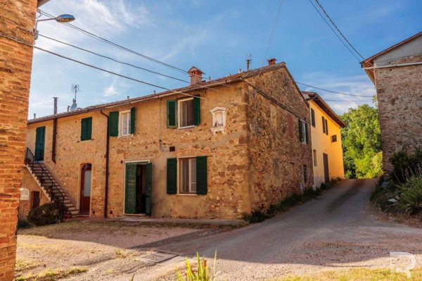casa indipendente in vendita a Certaldo in zona Sciano