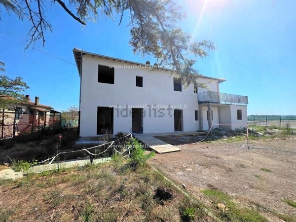 casa indipendente in vendita a Certaldo