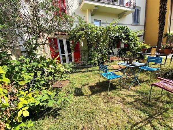 casa indipendente in vendita a Dicomano