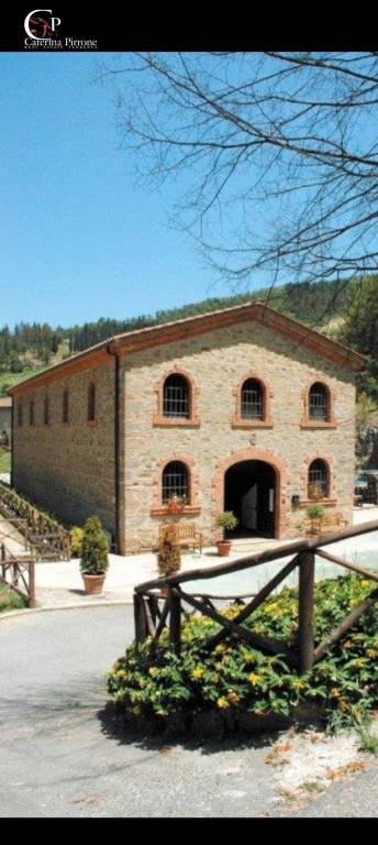 casa indipendente in vendita a Dicomano