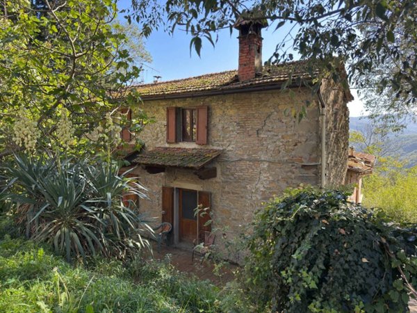 casa indipendente in vendita a Dicomano in zona Corella