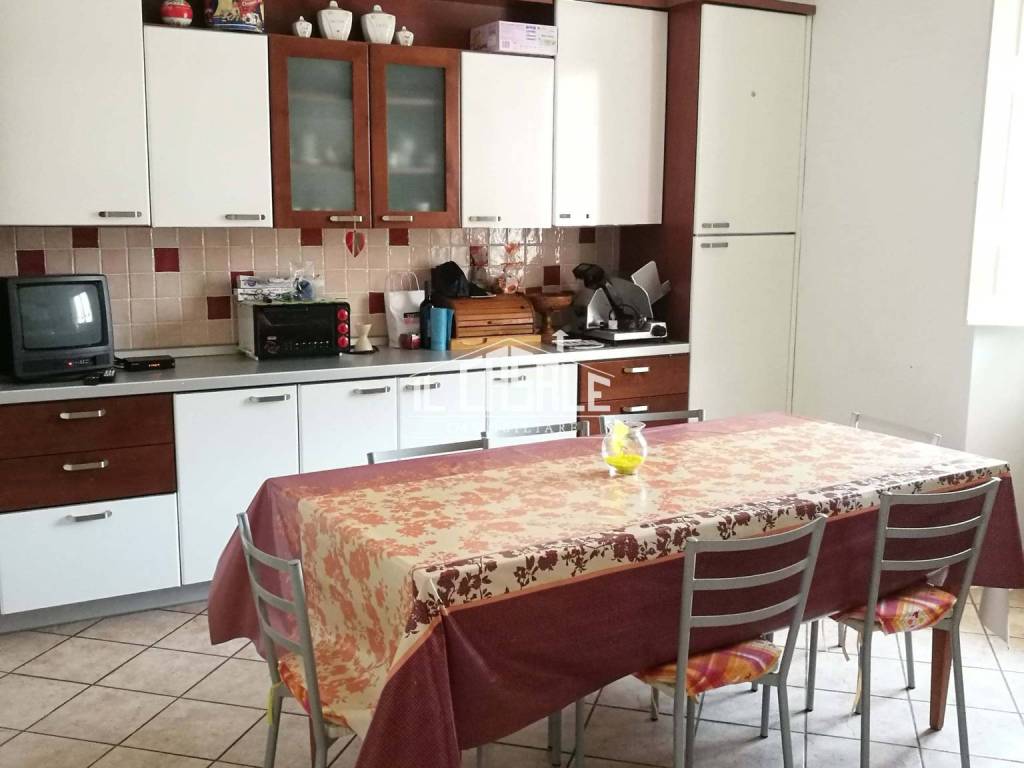 appartamento in vendita a Dicomano