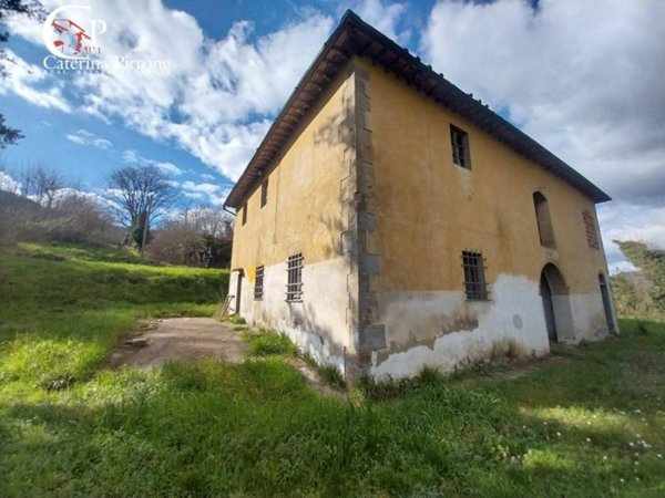 casa indipendente in vendita a Dicomano in zona Celle