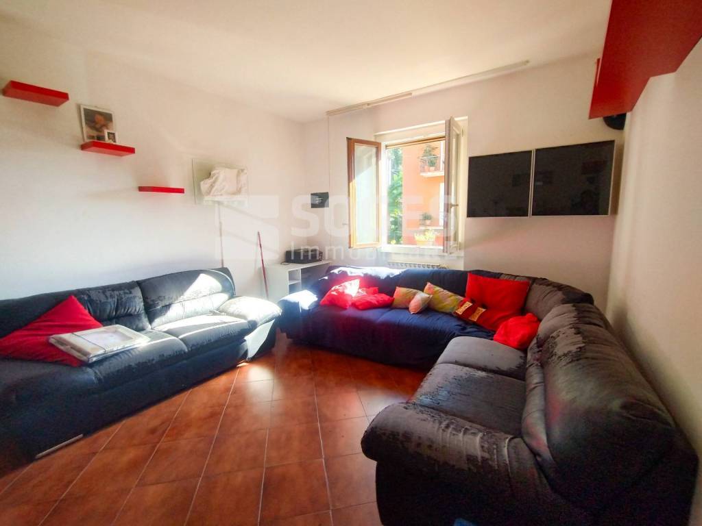 casa semindipendente in vendita a Dicomano