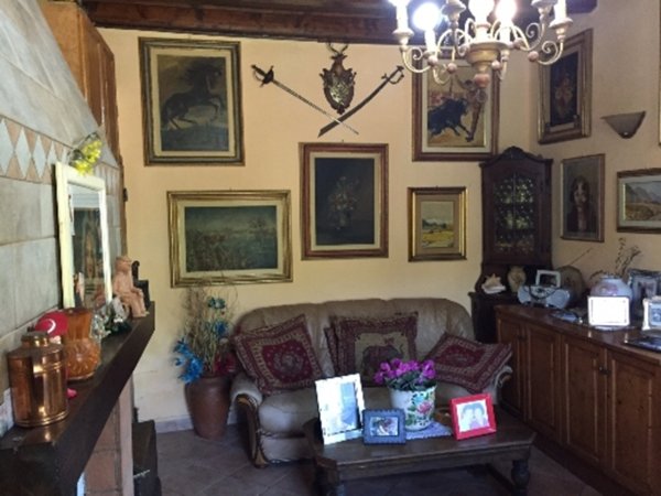 casa indipendente in vendita a Dicomano