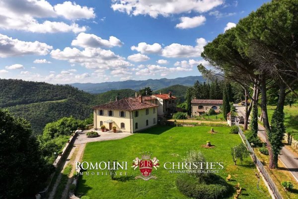 villa in vendita a Dicomano