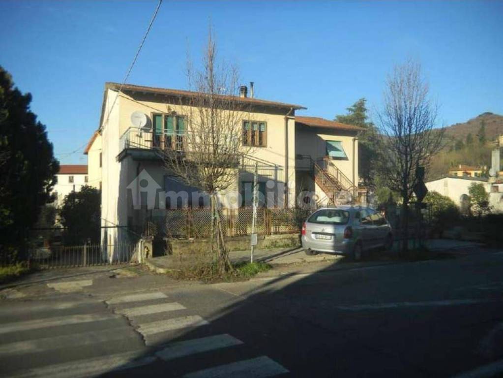 appartamento in vendita a Dicomano