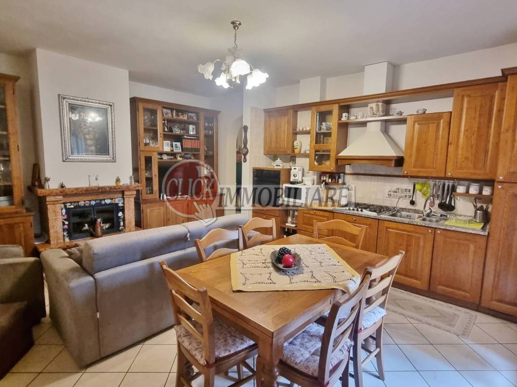 appartamento in vendita a Dicomano