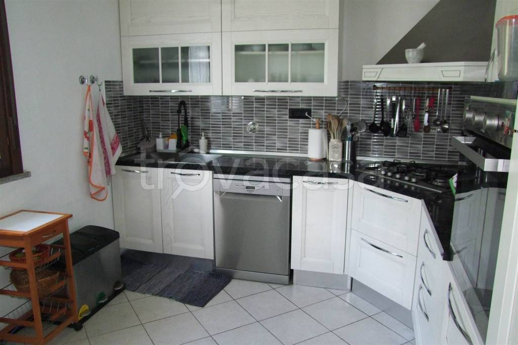 appartamento in vendita a Dicomano