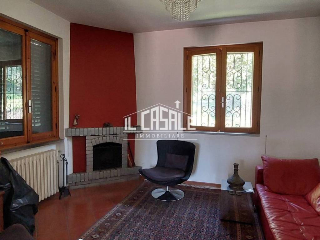 casa indipendente in vendita a Dicomano