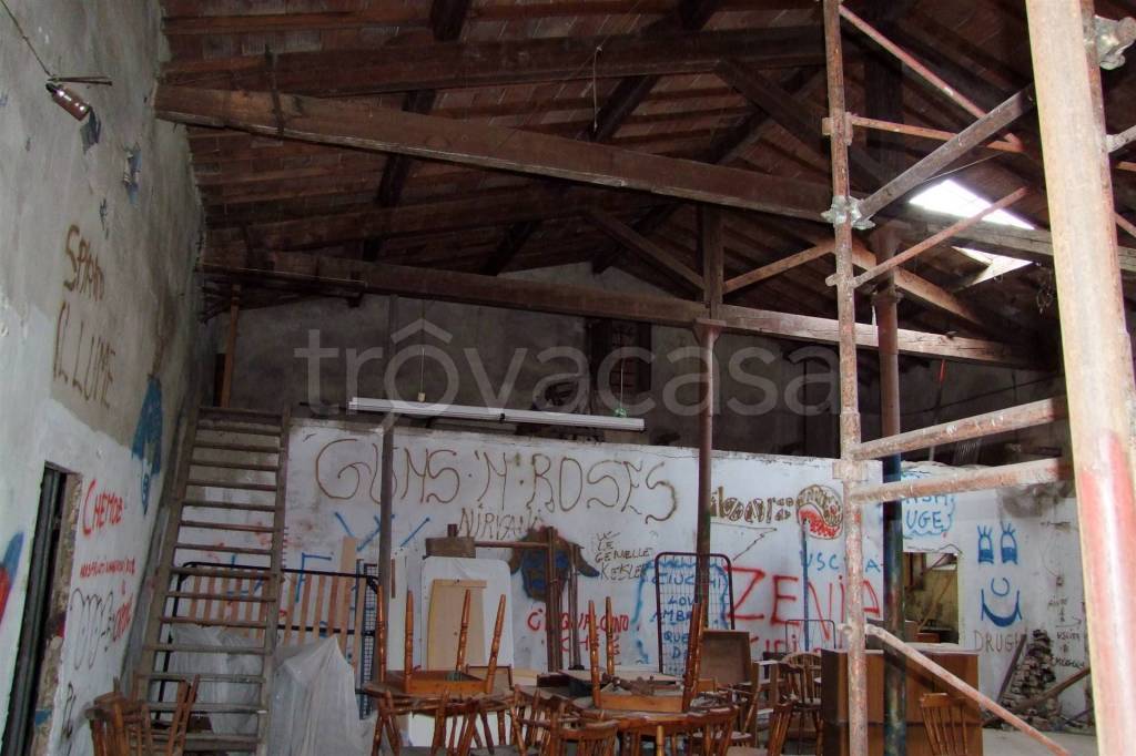 appartamento in vendita a Dicomano