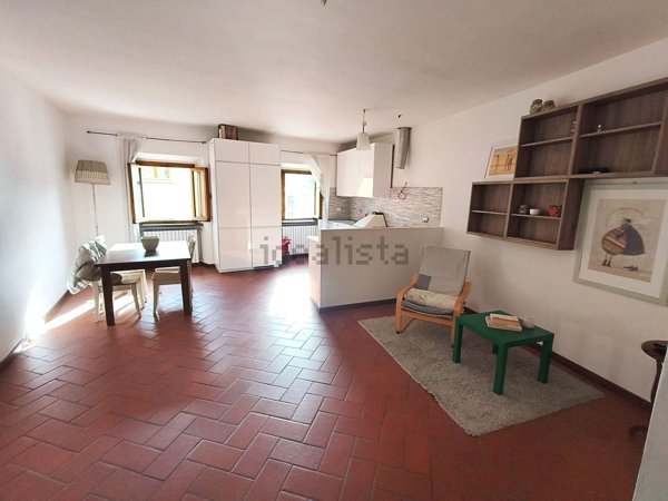 appartamento in vendita a Dicomano