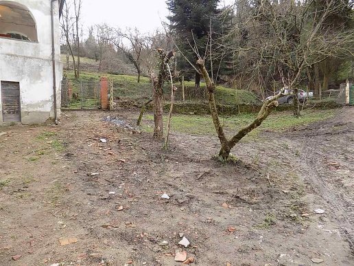 appartamento in vendita a Dicomano in zona Corella