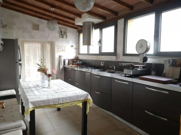 appartamento in vendita a Dicomano