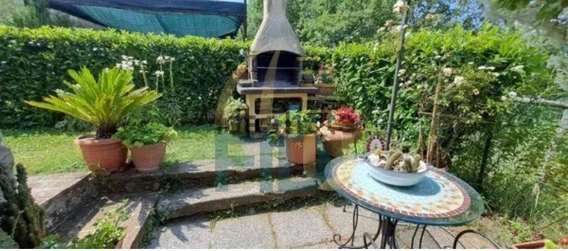 appartamento in vendita a Dicomano in zona Frascole