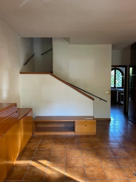 casa indipendente in vendita a Dicomano