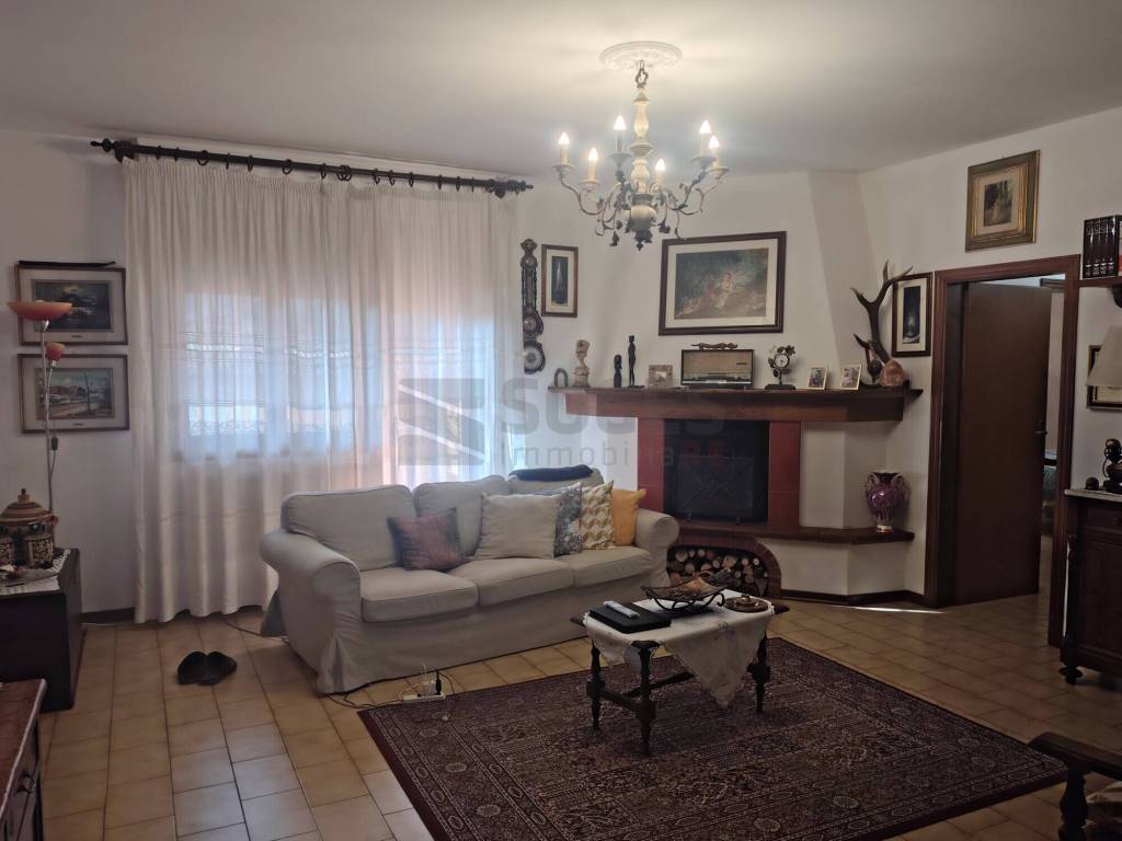 appartamento in vendita a Dicomano in zona Contea