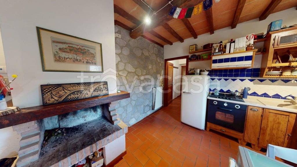 appartamento in vendita a Dicomano in zona Frascole