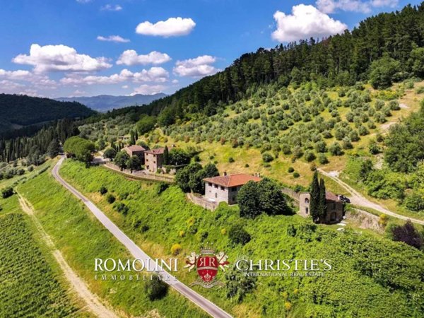 casa indipendente in vendita a Dicomano