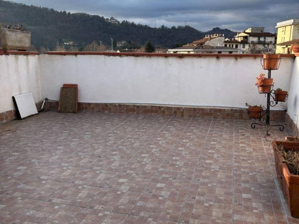 appartamento in vendita a Dicomano