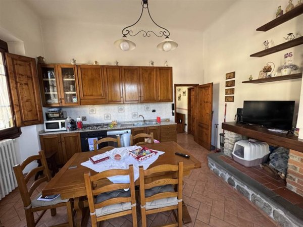 appartamento in vendita a Dicomano