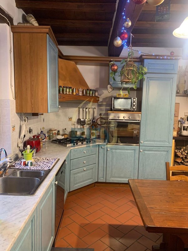appartamento in vendita a Dicomano in zona Frascole