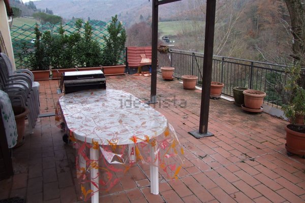 appartamento in vendita a Dicomano in zona Celle