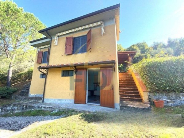 casa indipendente in vendita a Dicomano in zona Frascole