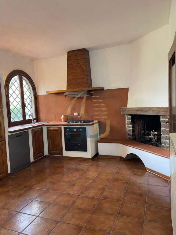casa indipendente in vendita a Dicomano in zona Celle