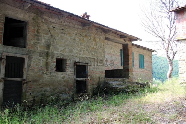 casale in vendita a Dicomano