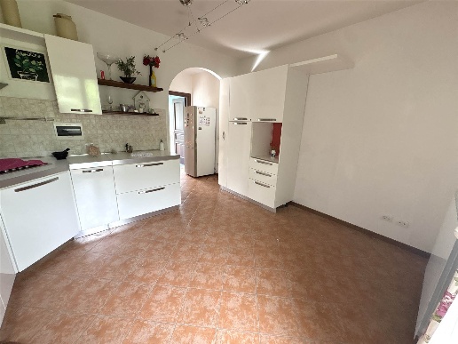 appartamento in vendita a Dicomano in zona Celle