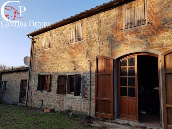 casa indipendente in vendita a Dicomano